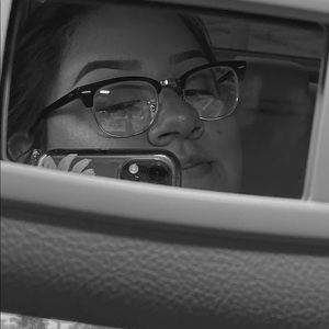 Meet your Posher, Nicole